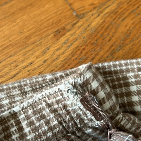 Hollister School Girl Plaid Ultra High-Rise A-Line Mini Skirt Size Small - Picture 11 of 12